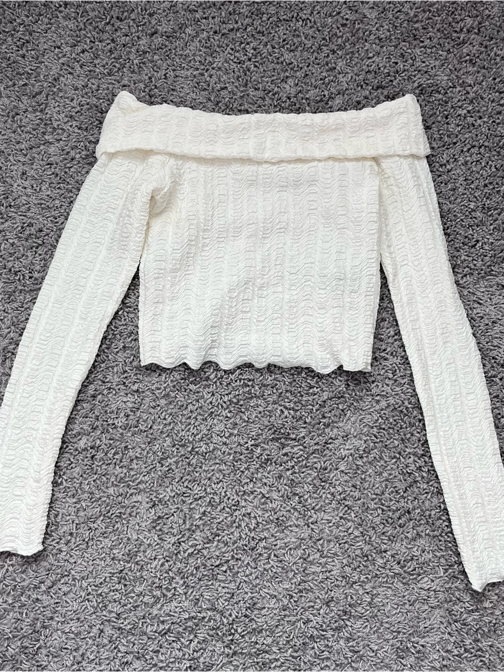 H&M Off-Shoulder top